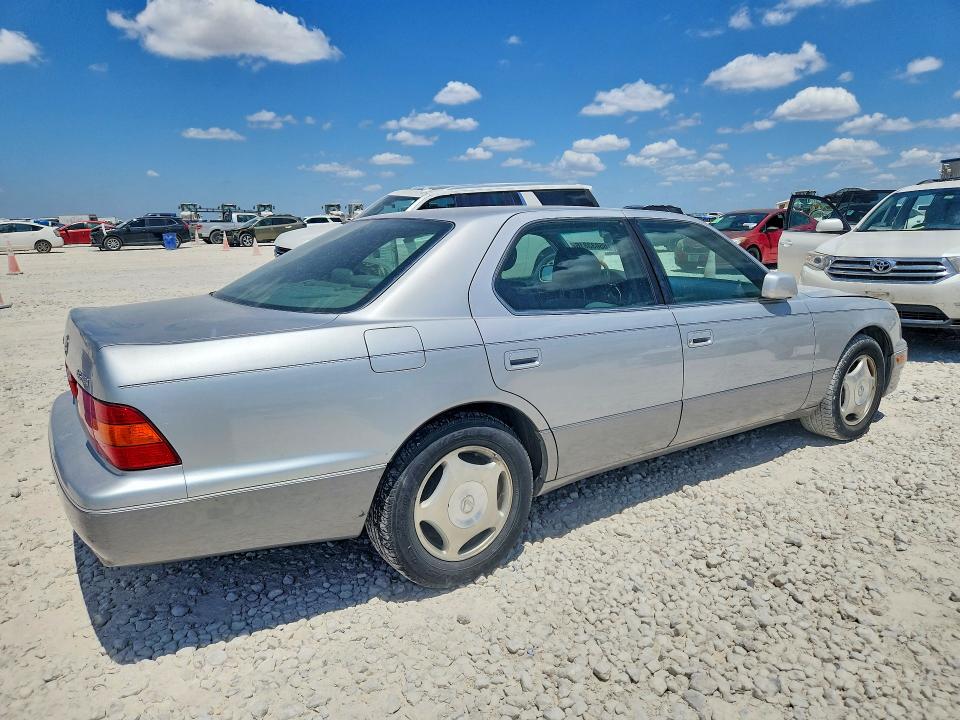 Photo 3 from auction – 2000 LEXUS LS with VIN JT8BH28F4Y0167705