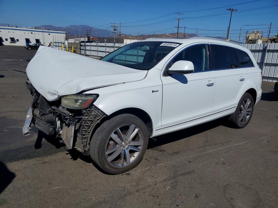 AUDI Q7 2014 with VIN WA1LGAFE7ED013582 - Photo from auction