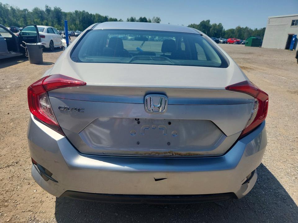 Photo 6 from auction – 2016 HONDA CIVIC with VIN 2HGFC2F79GH002502