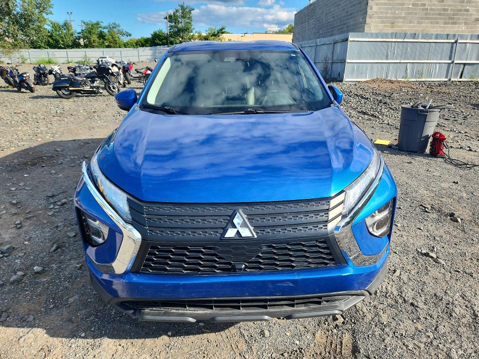 Снимка 5 от търг – 2023 MITSUBISHI ECLIPSE CROSS с VIN JA4ATWAA7PZ043918
