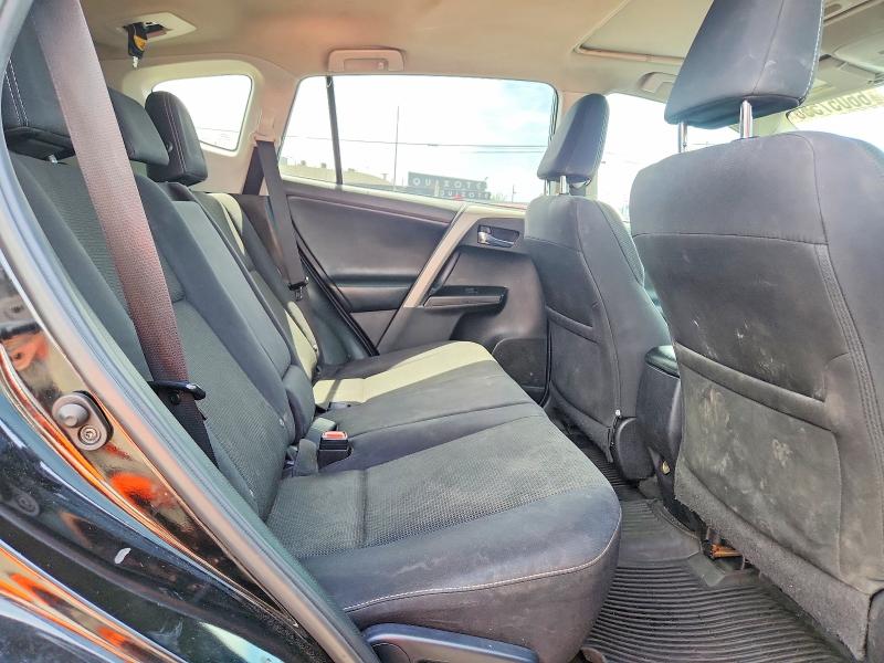 Photo 11 from auction – 2018 TOYOTA RAV4 with VIN 2T3WFREV1JW436760