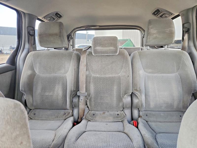 Photo 10 from auction – 2010 TOYOTA SIENNA with VIN 5TDZK4CC3AS338201
