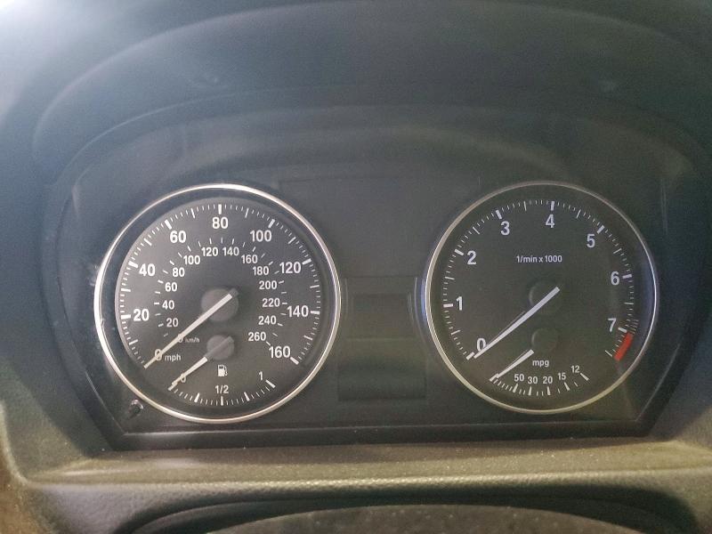 Photo 9 from auction – 2010 BMW 328 with VIN WBAPH5C54AA439335