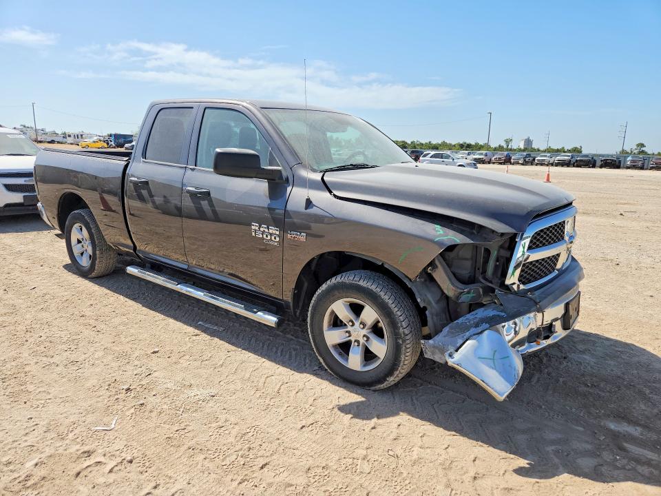Снимка 4 от търг – 2019 RAM 1500 CLASSIC с VIN 1C6RR6FT0KS746450