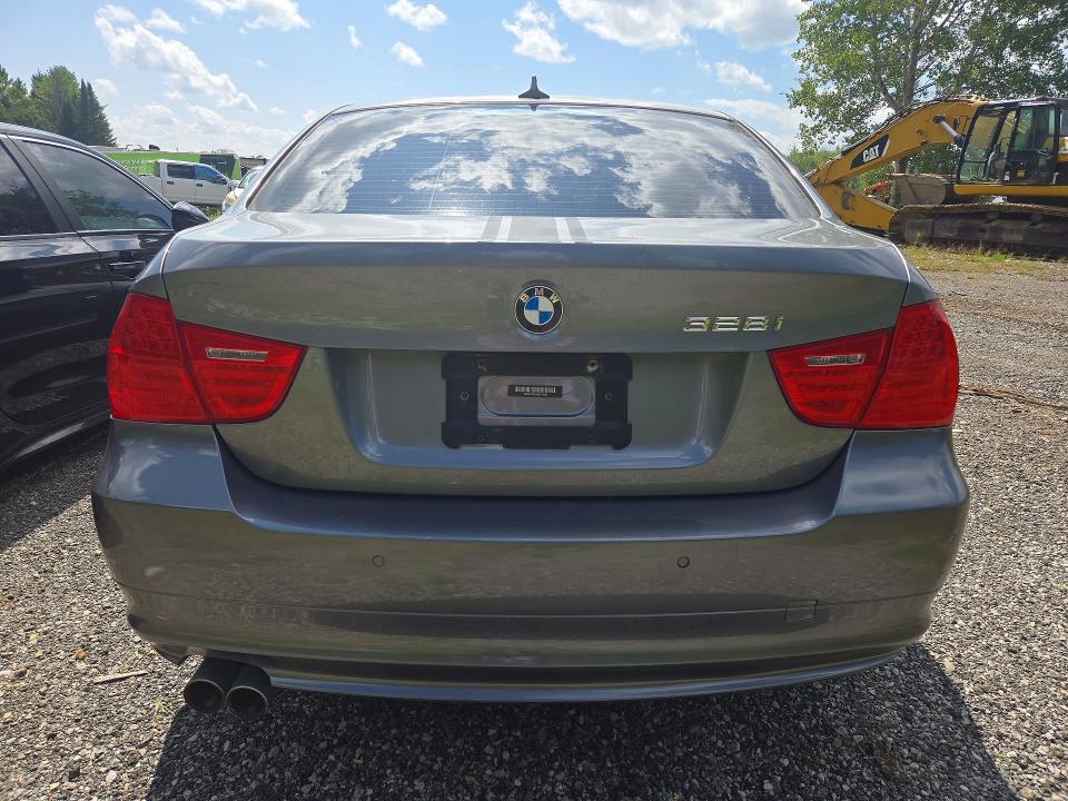 Photo 6 from auction – 2011 BMW 328 with VIN WBAPK7C59BA773004