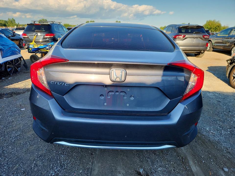 Photo 6 from auction – 2021 HONDA CIVIC with VIN 2HGFC2F57MH016764