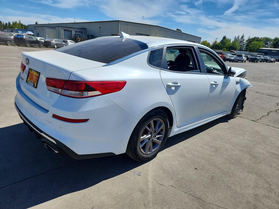 Photo 3 from auction – 2020 KIA OPTIMA with VIN 5XXGT4L39LG419339