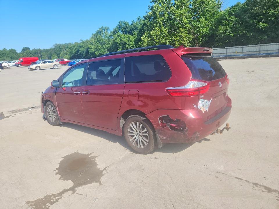 Photo 2 from auction – 2018 TOYOTA SIENNA with VIN 5TDYZ3DC0JS906730