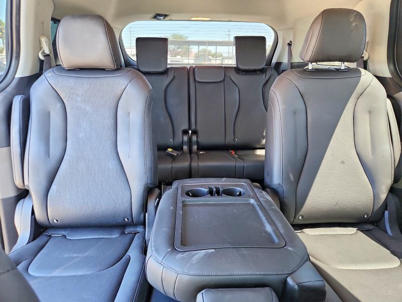 Photo 10 from auction – 2026 KIA CARNIVAL with VIN KNDNC5KA5T6115680
