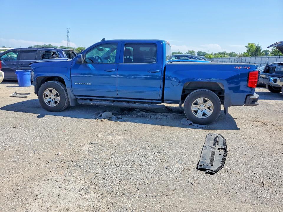 Photo 2 from auction – 2017 CHEVROLET SILVERADO with VIN 3GCUKREC7HG475199