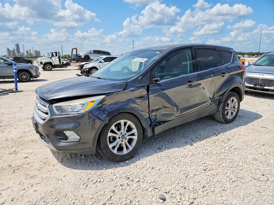 FORD ESCAPE 2019 with VIN 1FMCU0GD5KUA70949 - Photo from auction