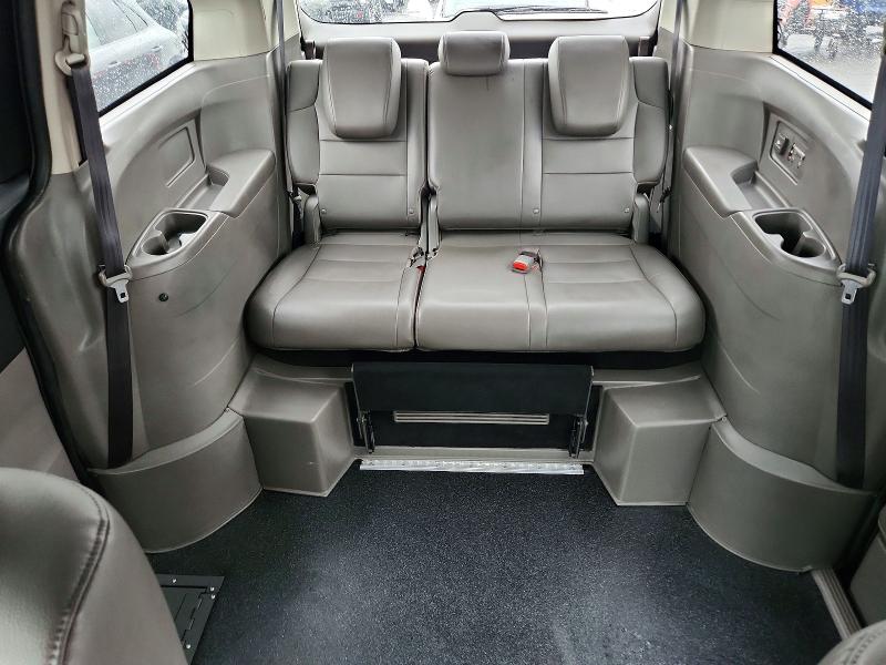 Photo 10 from auction – 2016 HONDA ODYSSEY with VIN 5FNRL5H66GB033102