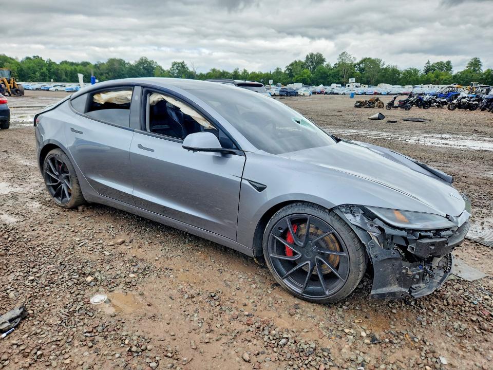 Photo 4 from auction – 2025 TESLA MODEL 3 with VIN 5YJ3E1ET2SF035960