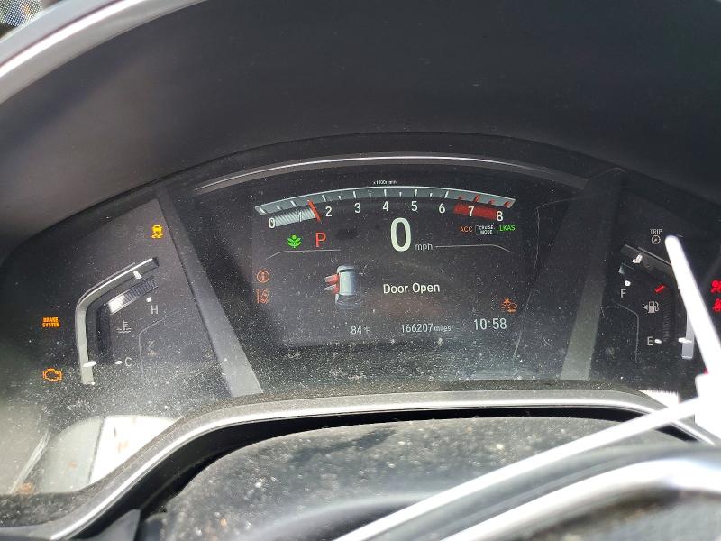 Photo 9 from auction – 2018 HONDA CR-V with VIN 7FARW2H90JE038209