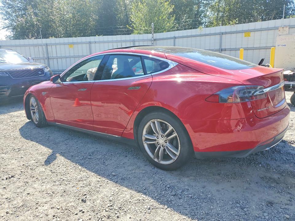 Photo 2 from auction – 2015 TESLA MODEL S with VIN 5YJSA1E24FF109271