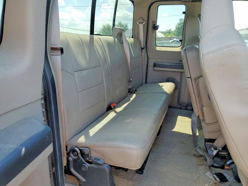 Photo 10 from auction – 2008 FORD F350 with VIN 1FTWX31RX8EA32117