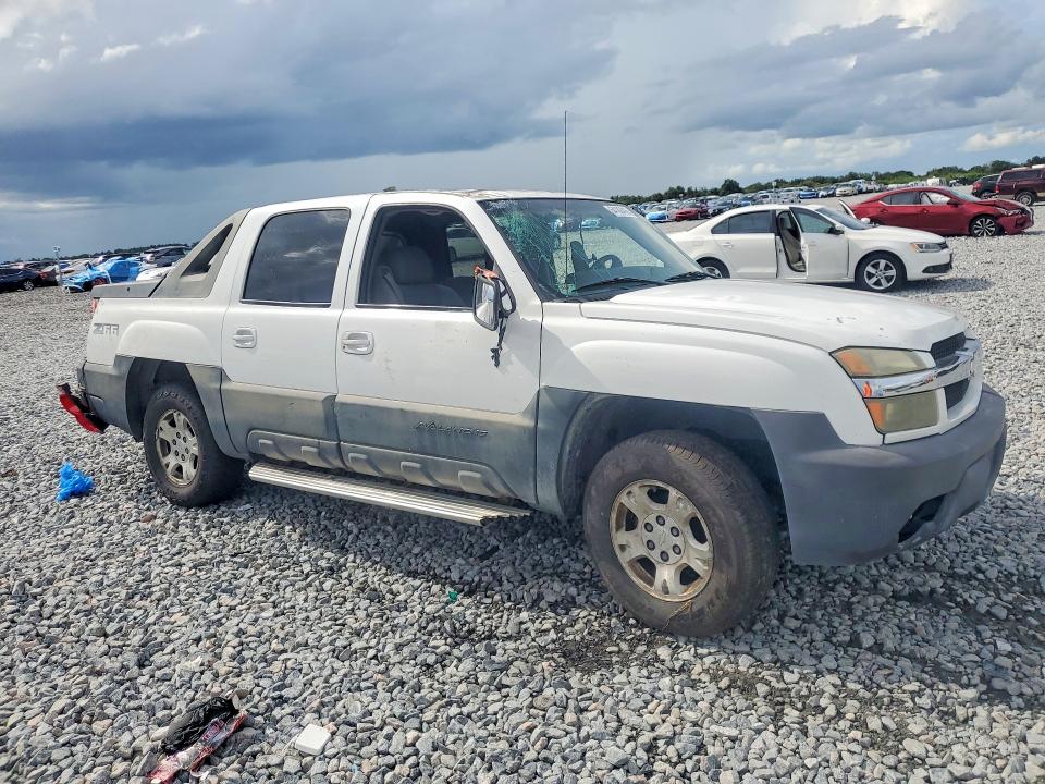 Photo 4 from auction – 2003 CHEVROLET AVALANCHE with VIN 3GNEC13T73G144192