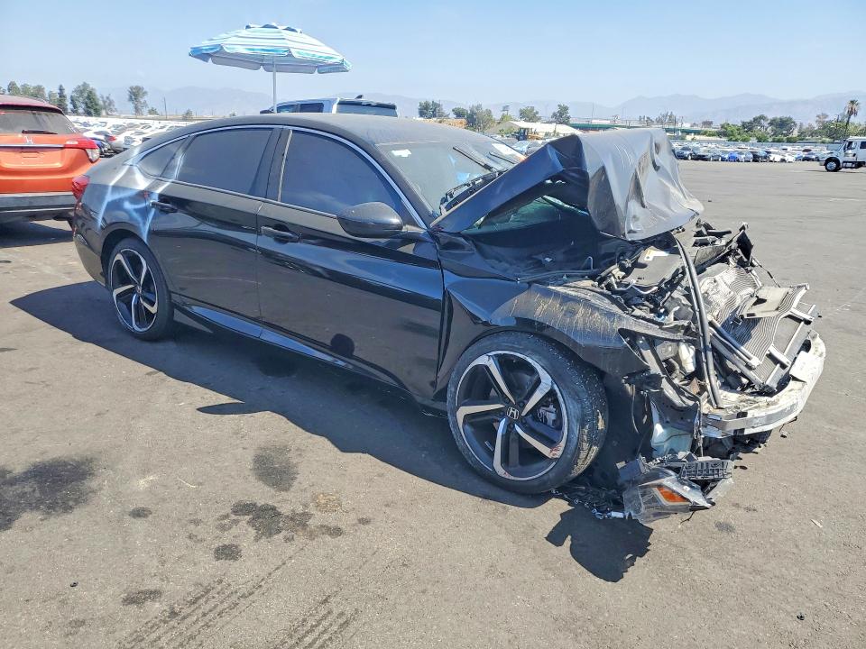 Photo 4 from auction – 2018 HONDA ACCORD with VIN 1HGCV1F33JA268057