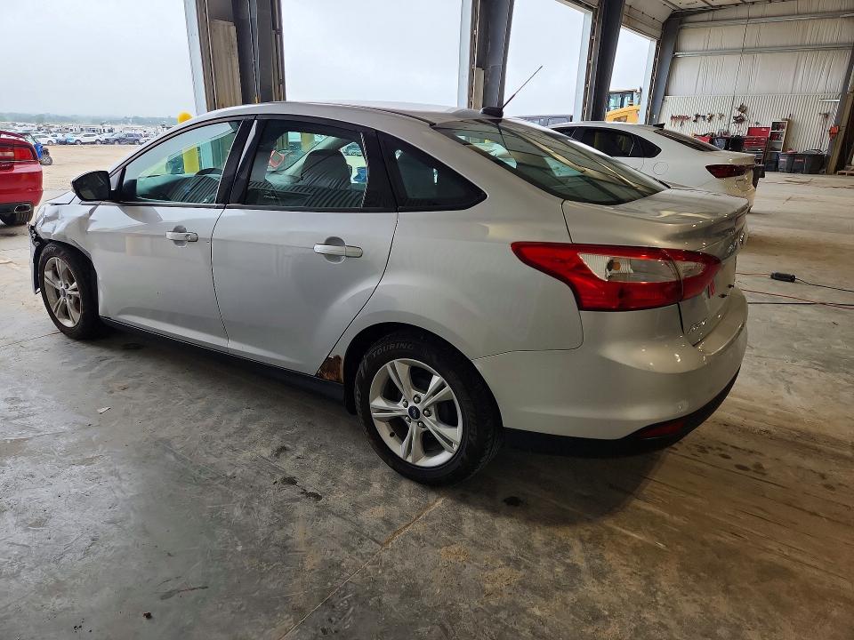 Photo 2 from auction – 2013 FORD FOCUS with VIN 1FADP3F27DL337489