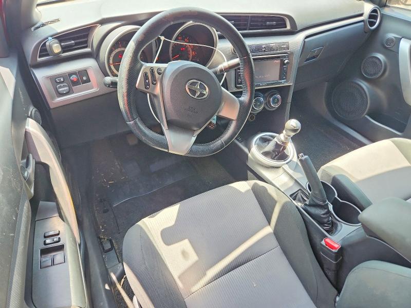 Photo 8 from auction – 2015 SCION TC with VIN JTKJF5C77FJ007886
