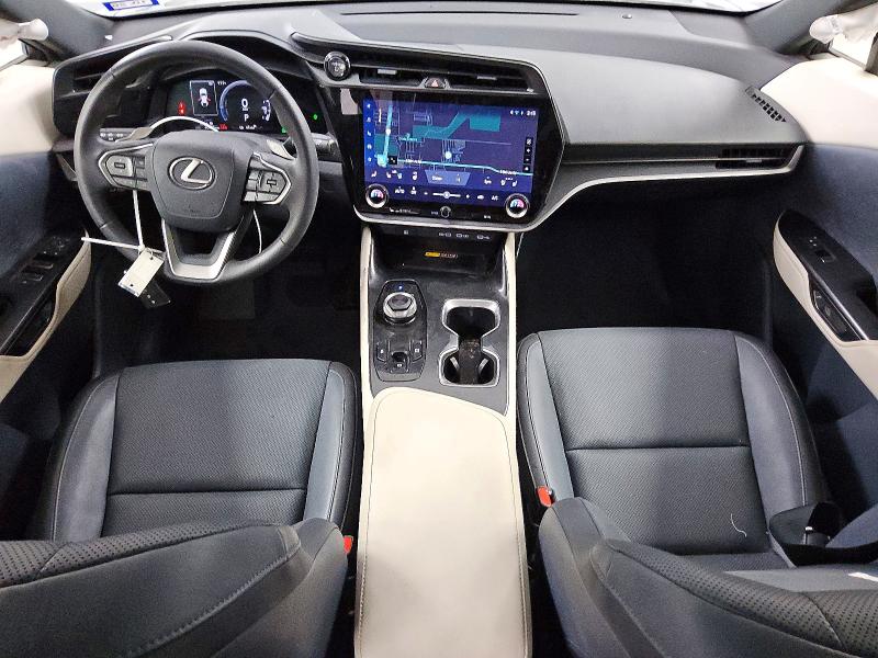 Photo 8 from auction – 2024 LEXUS RZ with VIN JTJABABB7RA006935