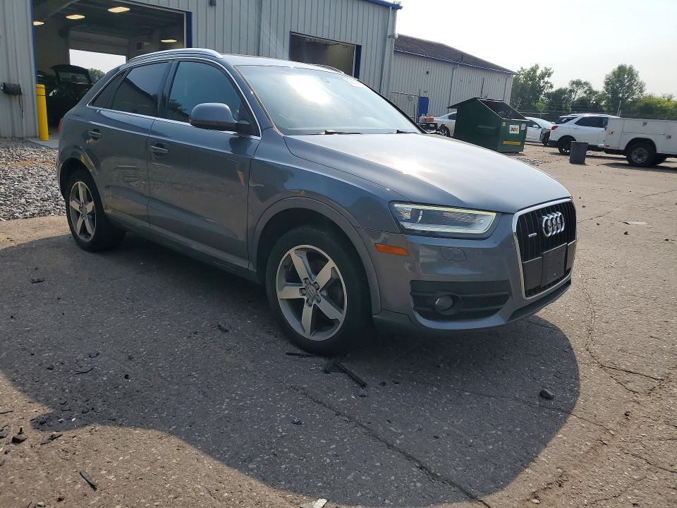 Photo 4 from auction – 2015 AUDI Q3 with VIN WA1EFCFS2FR010851