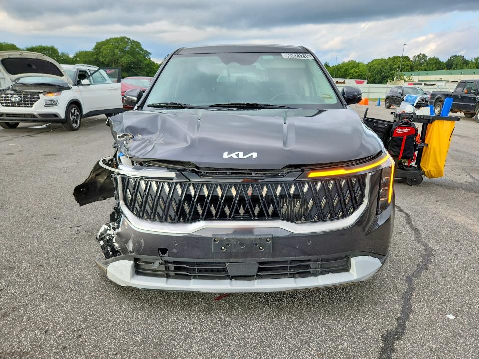 Photo 5 from auction – 2026 KIA CARNIVAL with VIN KNDNB5KA0T6120689