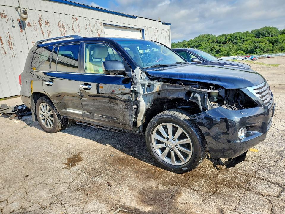 Photo 4 from auction – 2009 LEXUS LX with VIN JTJHY00W694028596