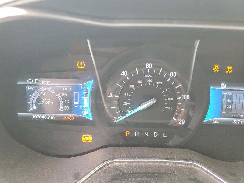Zdjęcie 9 z aukcji – 2015 FORD FUSION z VIN 3FA6P0LU5FR310874