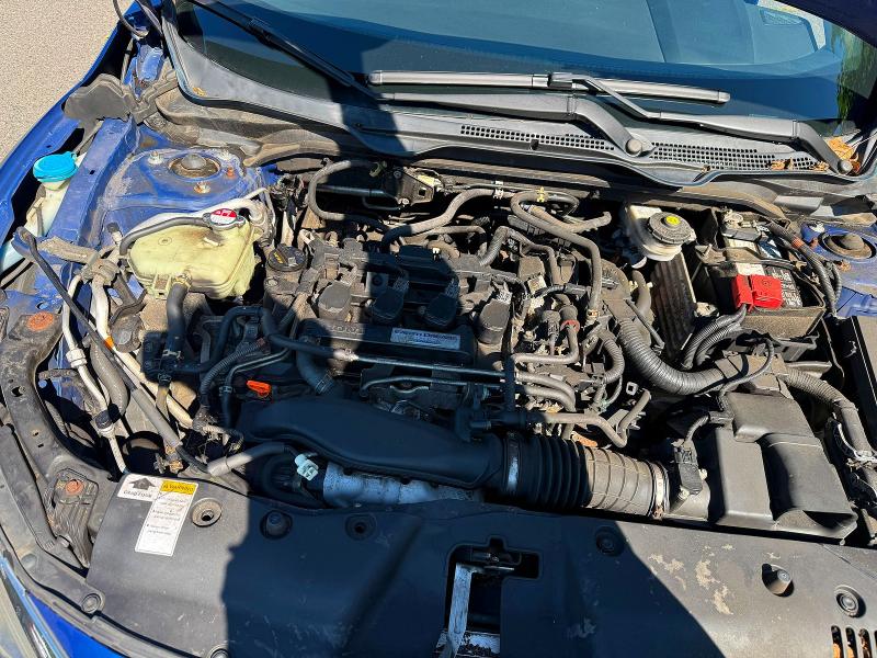Photo 7 from auction – 2016 HONDA CIVIC with VIN 2HGFC1F44GH640415