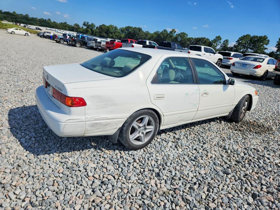 Photo 3 from auction – 2001 TOYOTA CAMRY with VIN 4T1BG22K01U811172