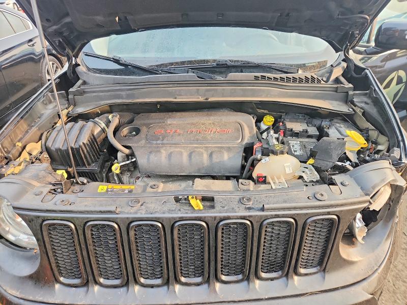 Photo 12 from auction – 2017 JEEP RENEGADE with VIN ZACCJBBB9HPG09453