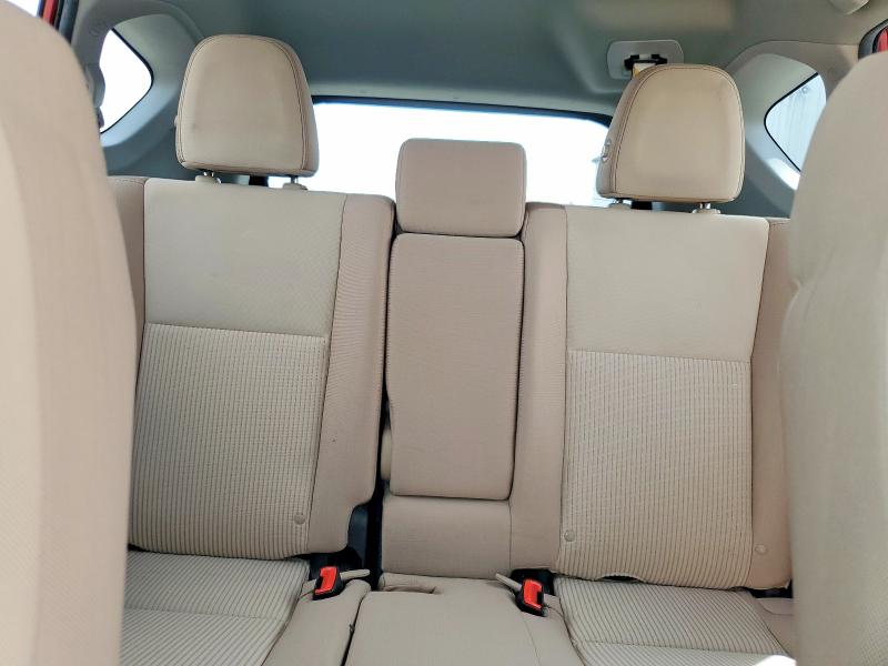 Photo 10 from auction – 2015 TOYOTA RAV4 with VIN 2T3RFREV5FW256119