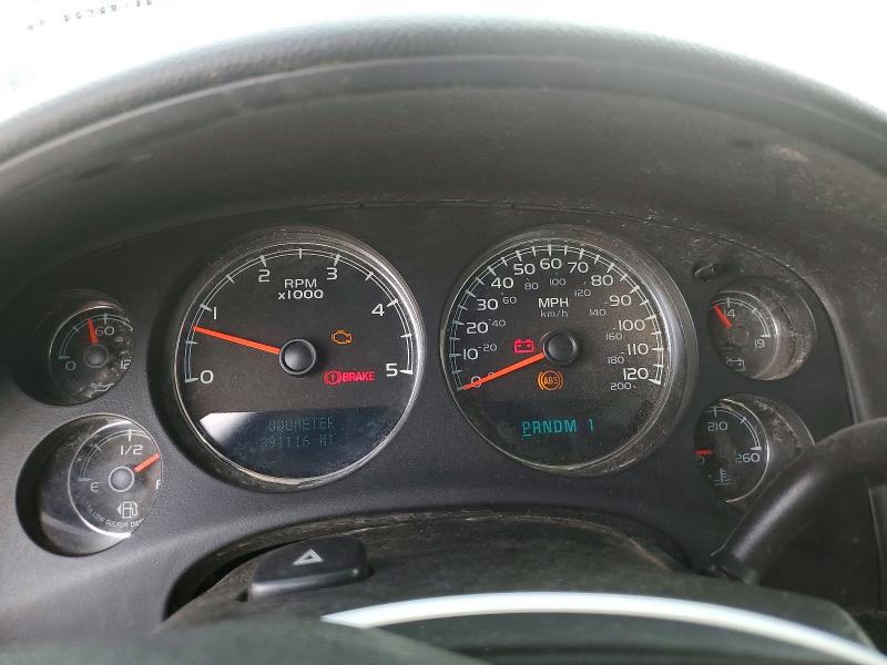 Photo 9 from auction – 2008 CHEVROLET SILVERADO with VIN 1GCHK23628F211685