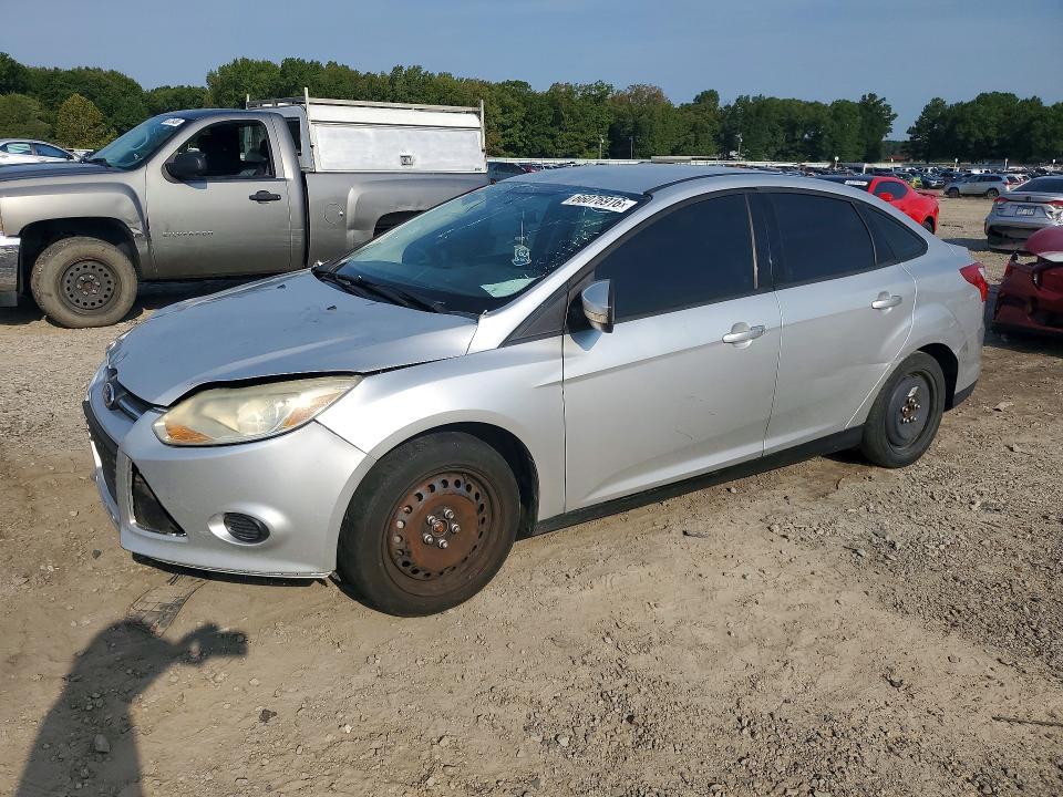 FORD FOCUS 2013 with VIN 1FADP3F24DL362172 - Photo from auction