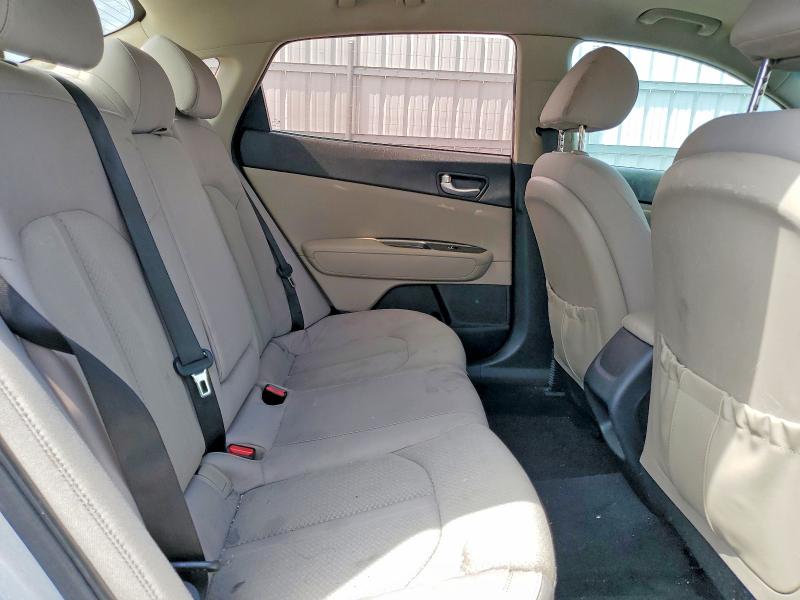 Photo 10 from auction – 2016 KIA OPTIMA with VIN 5XXGT4L3XGG005606