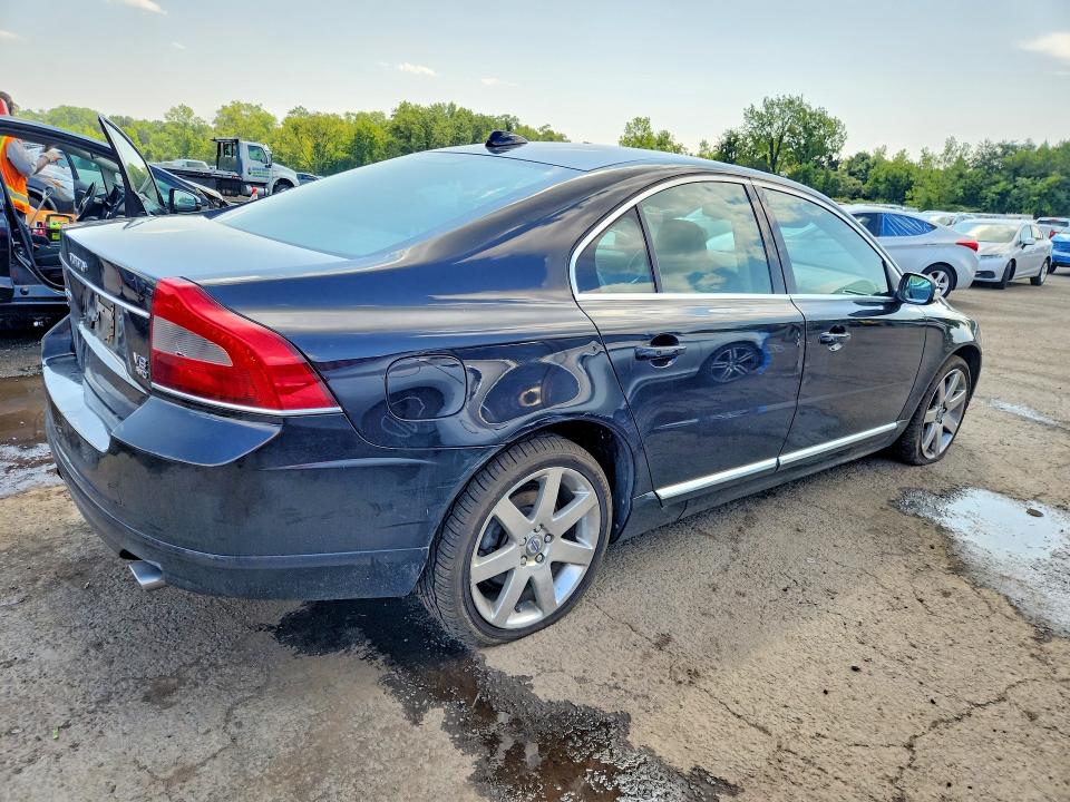 Photo 3 from auction – 2008 VOLVO S80 with VIN YV1AH852981063376