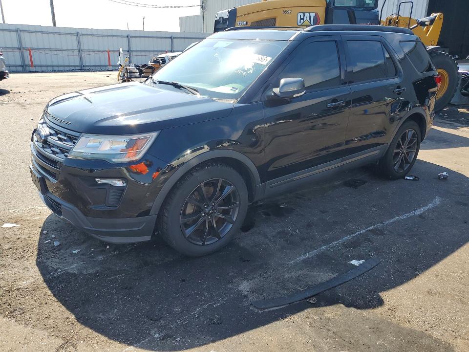 FORD EXPLORER 2018 with VIN 1FM5K7D89JGA39523 - Photo from auction
