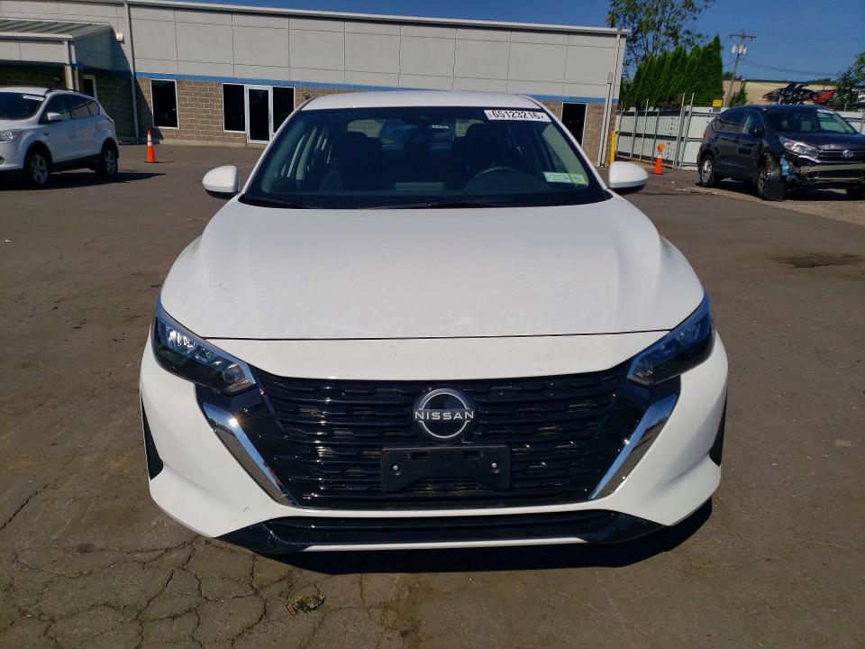 Photo 5 from auction – 2025 NISSAN SENTRA with VIN 3N1AB8BV8SY350123