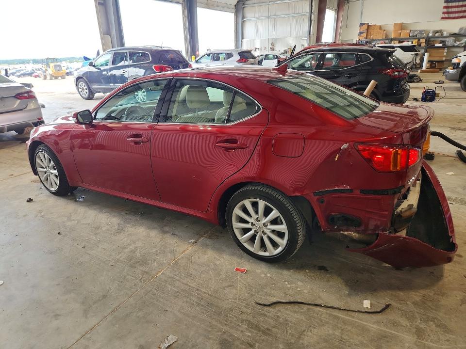 Photo 2 from auction – 2010 LEXUS IS with VIN JTHCF5C20A5041544