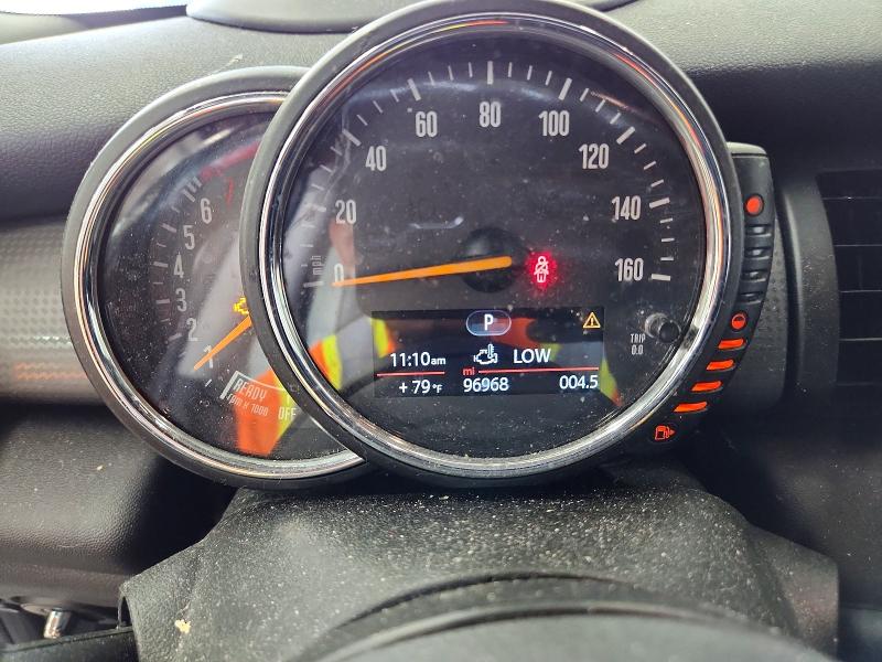 Photo 9 from auction – 2014 MINI COOPER with VIN WMWXM5C59ET933616
