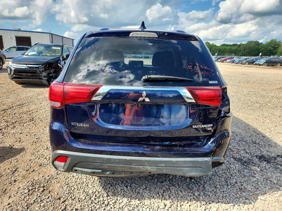 Photo 6 from auction – 2018 MITSUBISHI OUTLANDER with VIN JA4AZ3A36JZ045259