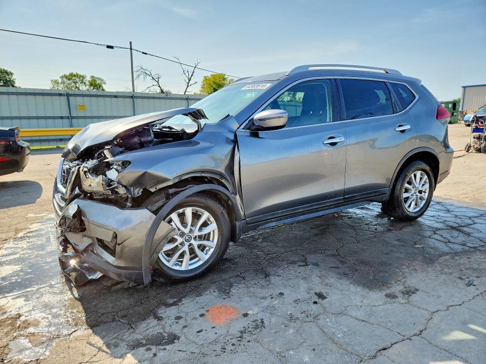 NISSAN ROGUE 2018 with VIN KNMAT2MV1JP603321 - Photo from auction