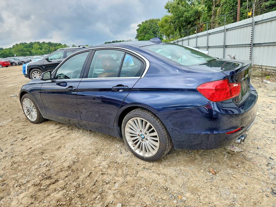 Photo 2 from auction – 2015 BMW 328 with VIN WBA3B5C54FP654492