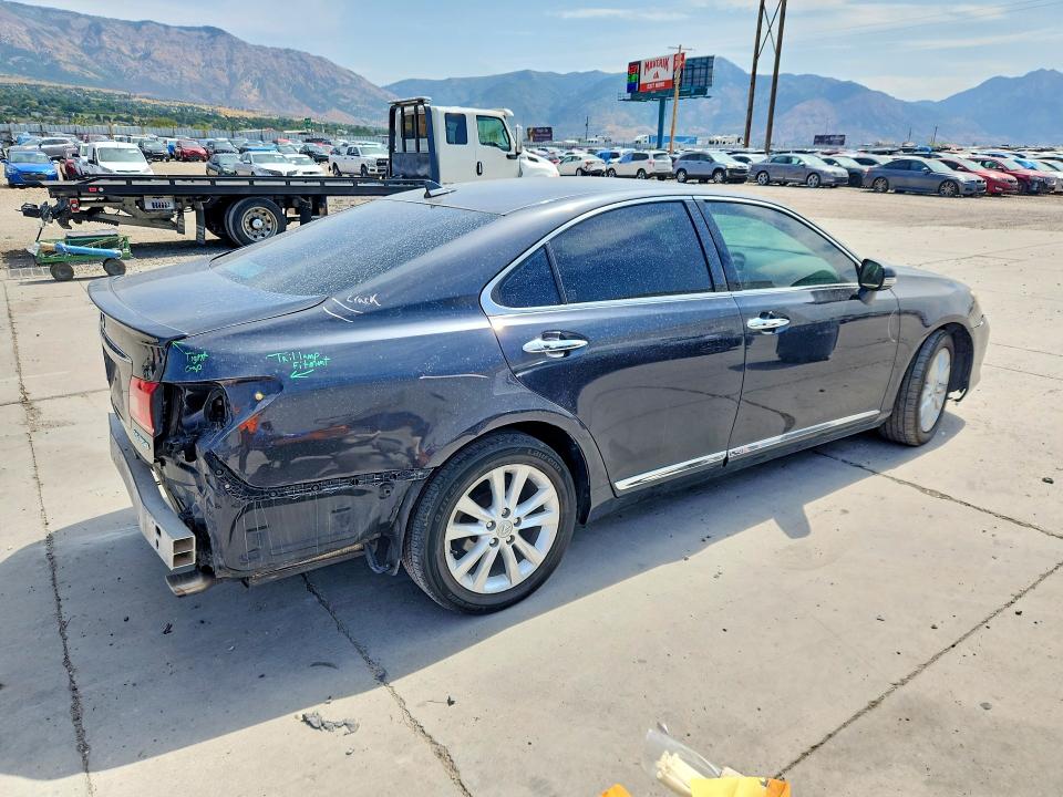 Photo 3 from auction – 2010 LEXUS ES with VIN JTHBK1EG8A2348471