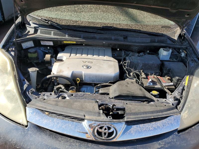 Photo 11 from auction – 2008 TOYOTA SIENNA with VIN 5TDZK22C48S180189