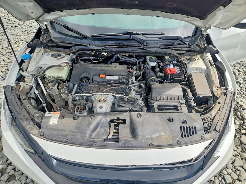 Photo 11 from auction – 2019 HONDA CIVIC with VIN 2HGFC2F62KH504896