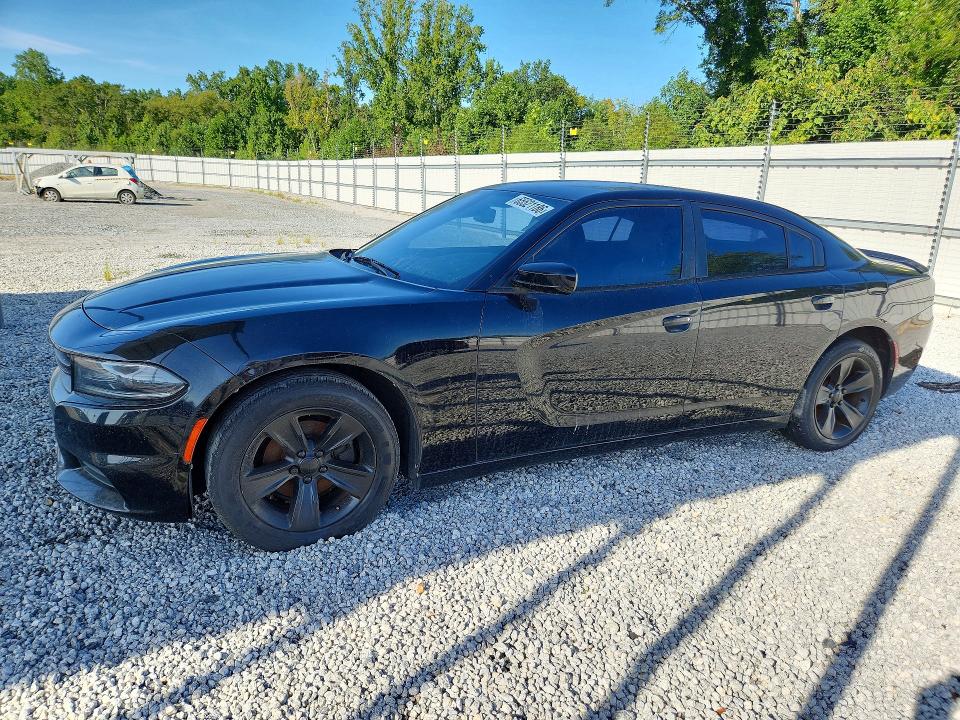 DODGE CHARGER 2015 with VIN 2C3CDXBG5FH784866 - Photo from auction