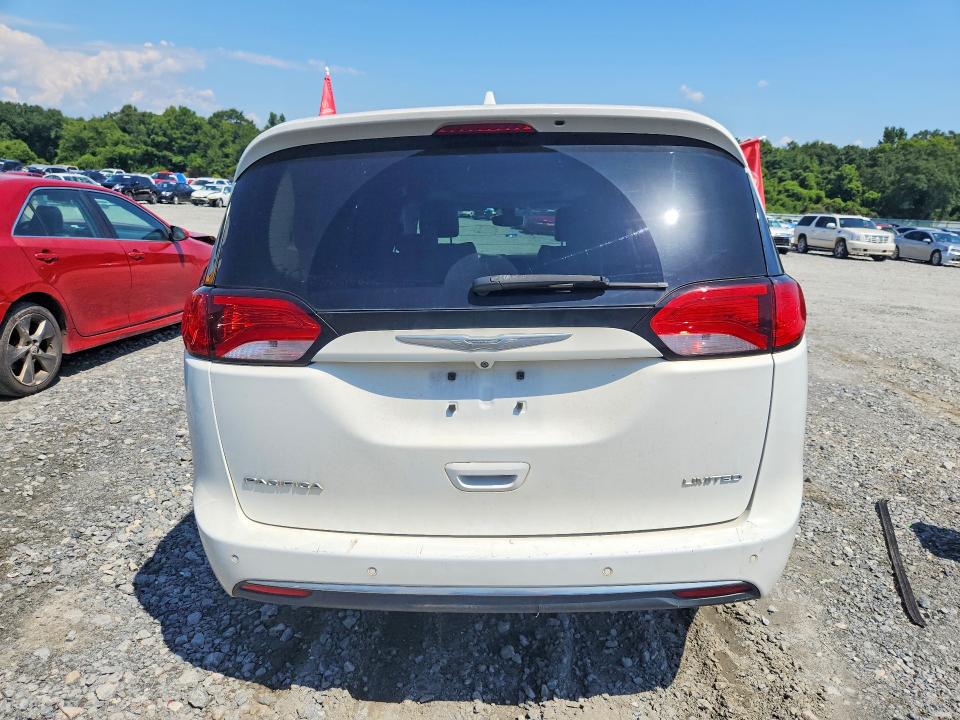 Photo 6 from auction – 2017 CHRYSLER PACIFICA with VIN 2C4RC1GG6HR504237