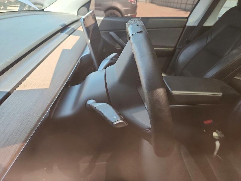 Foto 9 de la subasta – 2021 TESLA MODEL Y con VIN 5YJYGDEE3MF109988